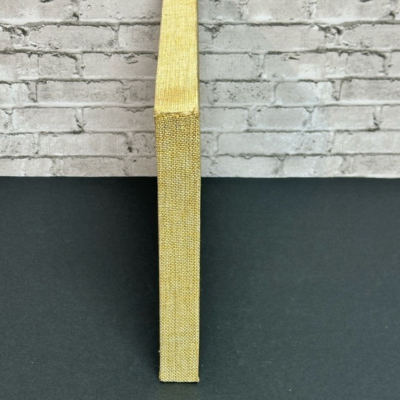 Jewelry Display Tray Organizer 20 Hooks for Necklaces Earrings Tan - Picture 5 of 15